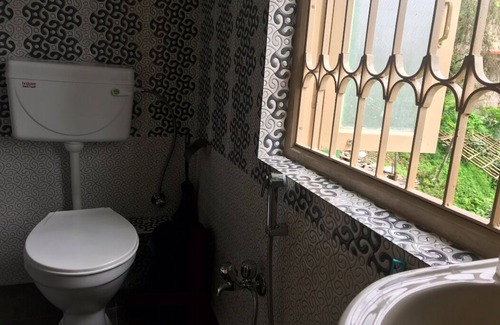 Sungava Bed & Breakfast | Luitel Homestay - Artsy Luxury Retreat - 5