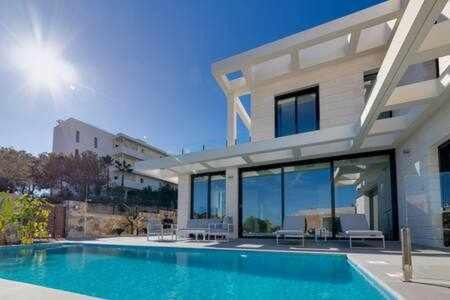 Lo Rufete Villa | Lujosa villa con piscina climatizada las Colinas