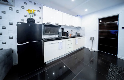 Pallocan Hotel | Luks Lofts Hotel & Residences