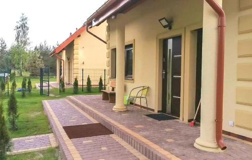 Kruklanki Villa | Luksusowe domy na Mazurach nad jeziorem 1