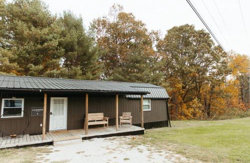 Pine Ridge House | "Lumber Lodge" - Comfy & Woodsy Stay in RRG/Auxier