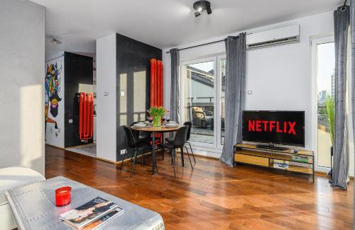 Praga Apartment | Lumina 3-room apart with large terrace