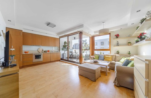 Powisle Apartment | Lumina Lovely apart near Foksal Galeria