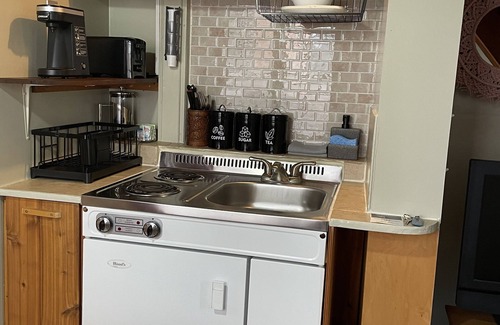 Grand Forks House | Luna Bed and Breakfast