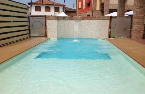 Casalmaggiore Apartment | Luna Residence Hotel