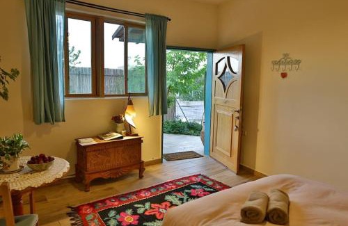 Tsiv'on Apartment | Luna's Guest Suite