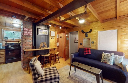 Greenville House | Lupine Lodge (Close Access to Moosehead Lake, ATV and Snowmobile Trails)