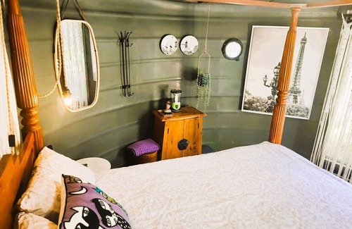 Apple Tree Creek House | Lush Huts