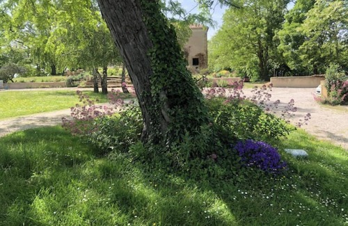 Monpardiac House | Lusso, accommodation in beautiful estate with swimming pool