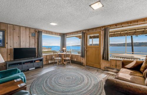 Camano Island House | Lutefisk Lodge