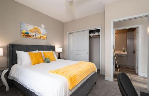 Whitestown Apartment | Lux Haven