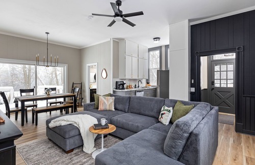 Grand Junction Cottage | Lux Historic Schoolhouse with Hot Tub.