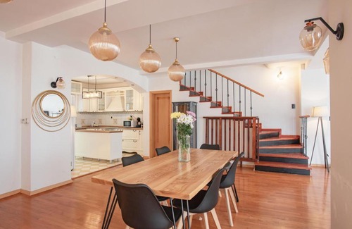 Centar Villa | Lux House with own parking in Skopje
