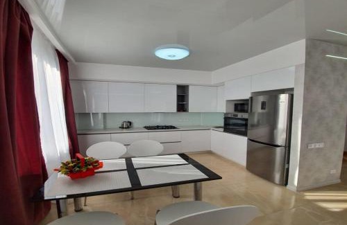 Dzerzhyns'kyi District Apartment | Lux New Apartment 2019