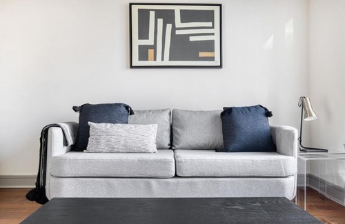 Seaport District Apartment | Lux Seaport Studio w Gym on Harbor BOS-501