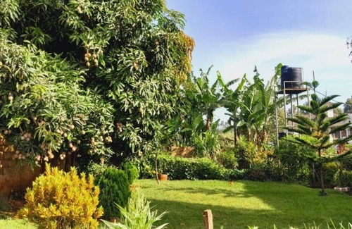 Isiolo House | Lux Suites Hotfoot Homestays Isiolo