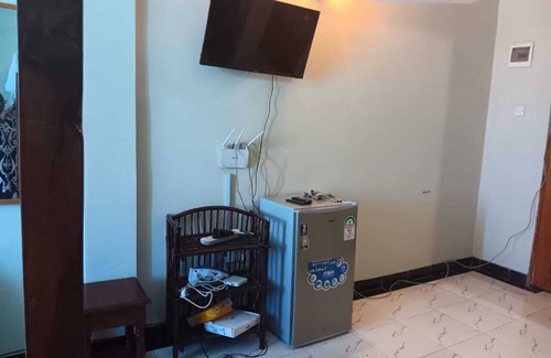 Bamburi Apartment | Lux Suites Vee Jambo Studio Apartment Bamburi