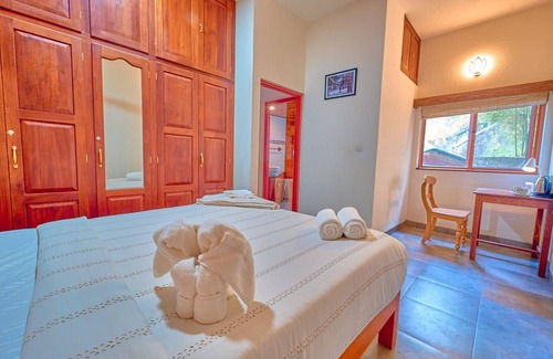 Kunchithanny Resort | Lux Valley Munnar