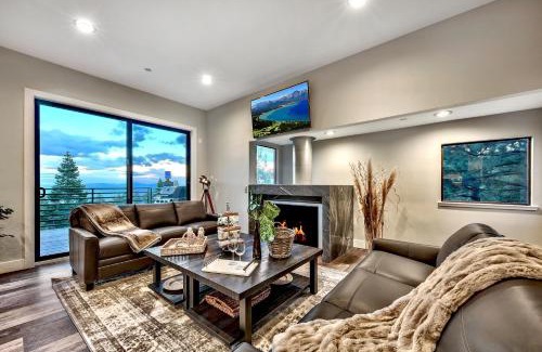 Tahoe Village House | LUXE 11 Blue Diamond Lodge Lake Tahoe