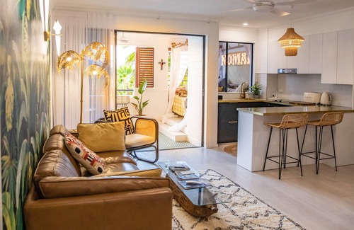 Port Douglas Apartment | LUXE APARTMENT IN THE HEART OF PORT DOUGLAS
