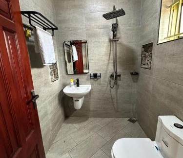 Kampala Apartment | Luxe Loft
