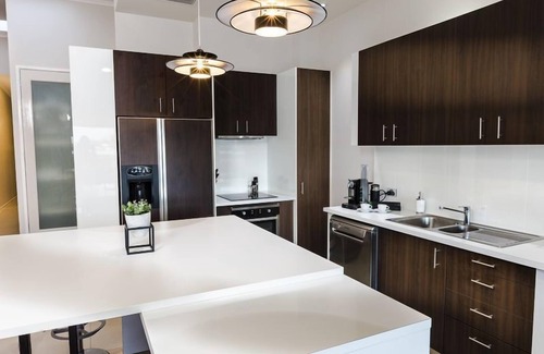 New Farm Apartment | Luxe on Brunswick Terrace Apartment