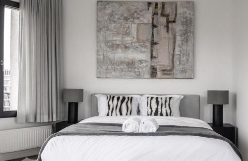 Gare Apartment | Luxe Penthouse 2BR