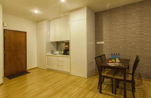 Tanjung Bungah Apartment | Luxfort 118 Service Suites