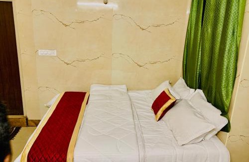 Shivaji Nagar House | Luxorion Lodge