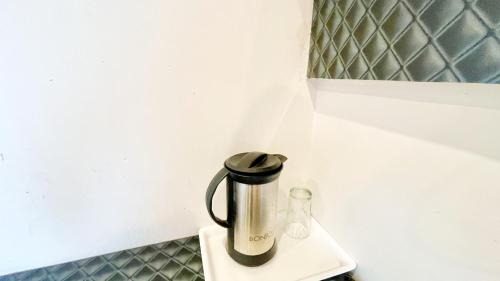 The Mall Road Hotel | LUXUARY STAY Hotel AAKARSHAN ! MUSSOOIRE Near MALL ROAD - FAMILY HOTEL And Private Parking Facilities-A Top Rated Hotel IN MUSSOORIE