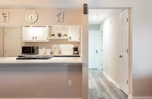 Newark Condo | Luxurious 2-Bed, 2-Bath fully furnished Condo – Perfect in Newark, Delaware
