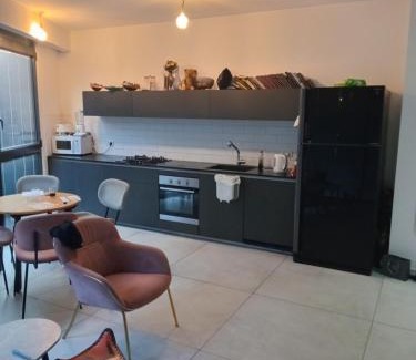 Tel Aviv City Center Apartment | luxurious apartment by Dizengoff square