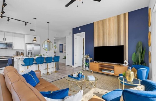 West Palm Beach Apartment | Luxurious Brand-New Coastal 2 Bedroom