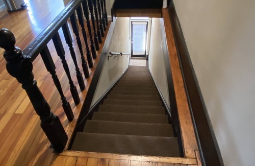 Russellville Apartment | Luxurious Downtown apartment