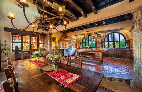 Ursulo Galvan Villa | LUXURIOUS "HACIENDA ANTIGUA" - FEATURED ON TRAVEL SHOW, 'A SENSE OF PLACE'