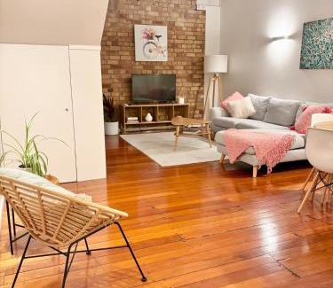 Auckland Central Business District Apartment | Luxurious Loft - Close to it all !