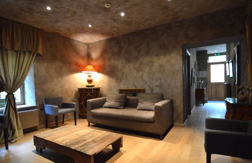 Orchimont House | Luxurious Mill with Swimming Pool