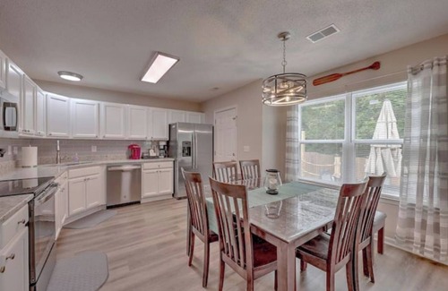Goose Creek House | Luxurious Nautical Retreat Near Charleston & Beach