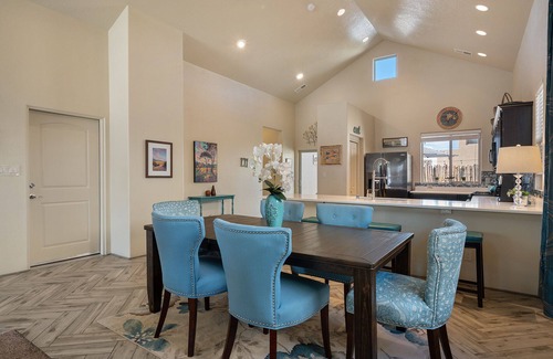 Santa Fe House | Luxurious Open Concept Home with Fabulous Backyard Entertainment Area
