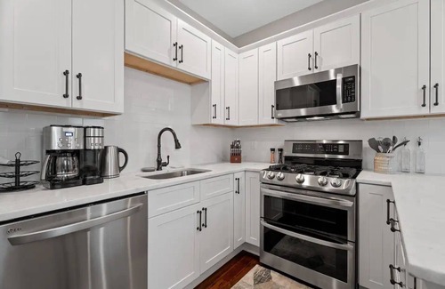 West New Haven Apartment | Luxurious private 2 bedroom apartment inspired and designed for medical professionals.