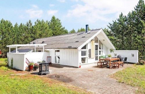 Jerup House | Luxurious Retreat by Bratten Strand-By Traum