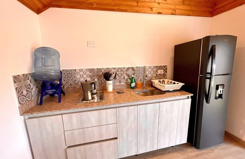 Choconta Cabin | Luxurious Sisga Dam Cabin TV Wifi Kitchen BBQ