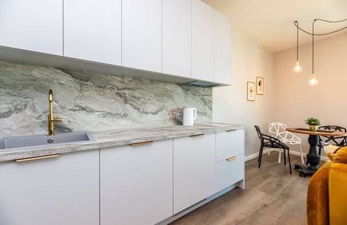 Klaipeda Apartment | ★Luxurious Studio★ | ♕King Bed, Balcony, Sea View