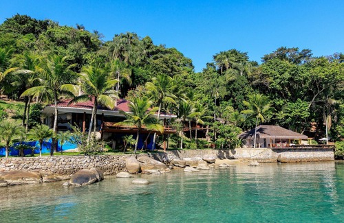 Mambucaba Villa | Luxurious tropical villa by the sea - Ang011