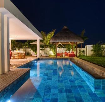 Grand-Baie Villa | Luxurious Villa - Beach 1039m, Golf & Malls 4mn