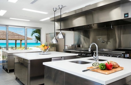 Cockburn Town Villa | Luxurious Villa Sentosa
