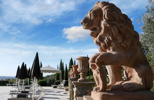 Iano Villa | Luxurious Villa with breathtaking panorama