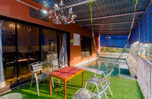 Aarey Colony Villa | Luxurious villas on rent for parties.