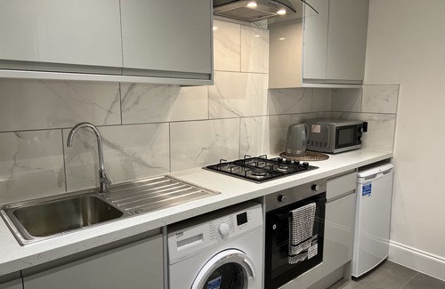 High Barnet Apartment | Luxury 1 bed apartment + 1 Sofa Bed