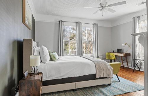 Columbia Apartment | Luxury 1 Bed Downtown Columbia Upstairs